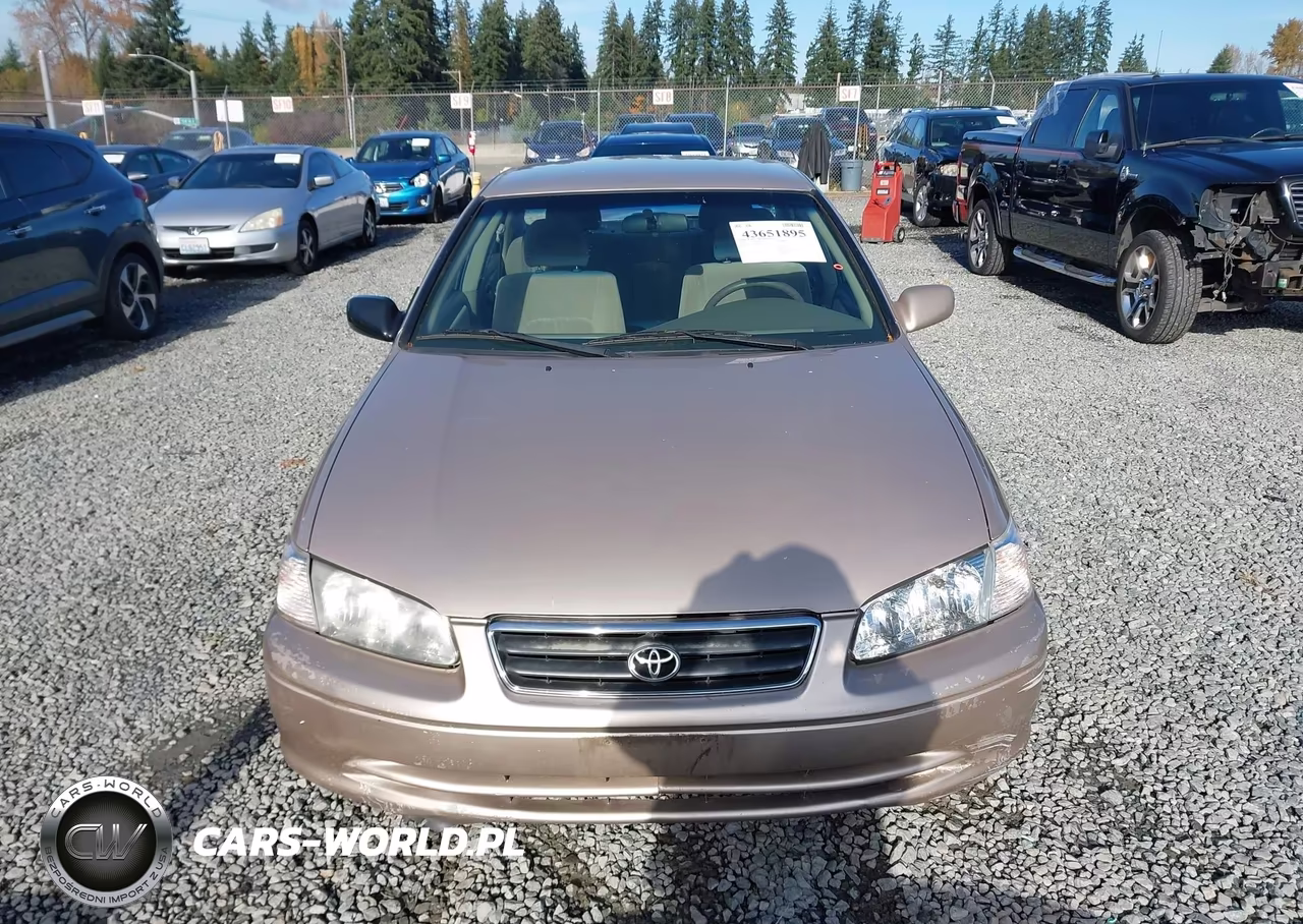 2001 Toyota Camry Le VIN:4T1BG22K61U091604 - 12