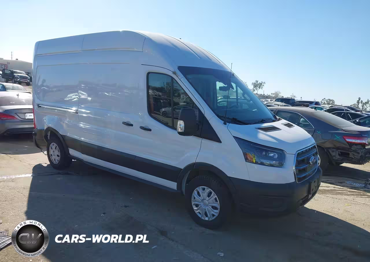 2024 Ford E-Transit-350