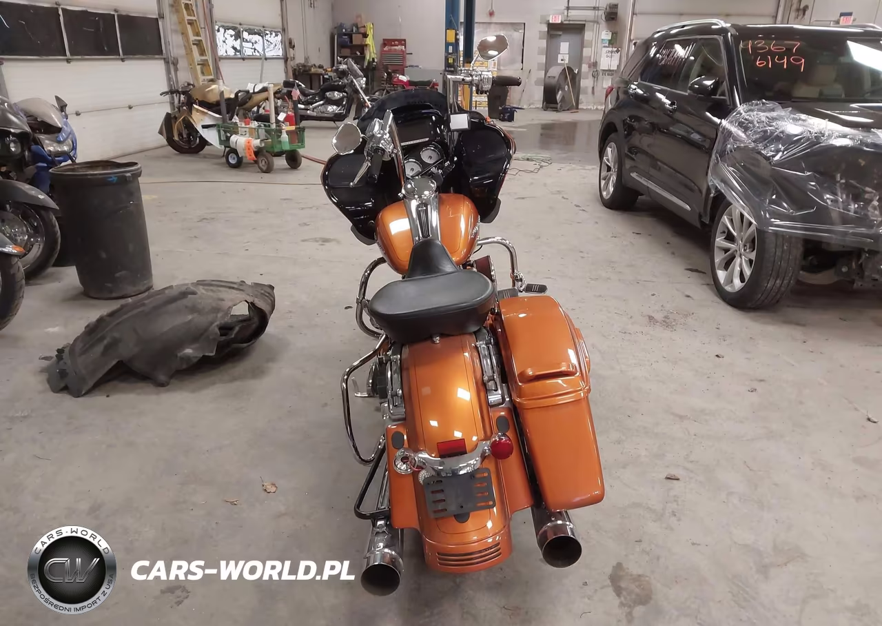 2015 Harley-Davidson Fltrxs Road Glide Special VIN:1HD1KTM13FB657020 - 6