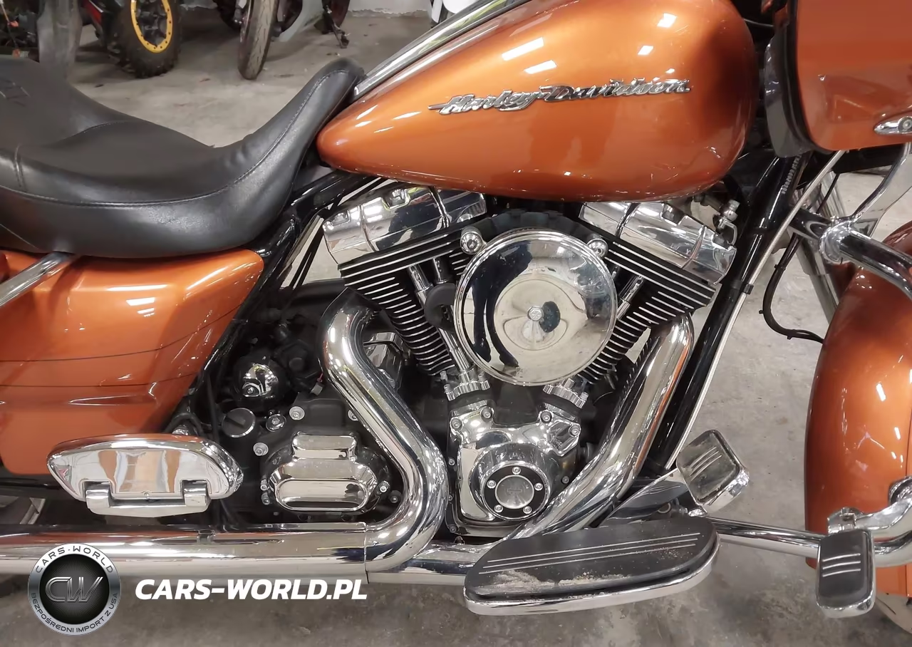 2015 Harley-Davidson Fltrxs Road Glide Special VIN:1HD1KTM13FB657020 - 8