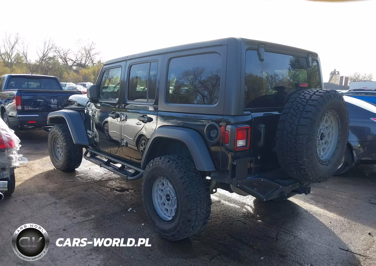 2020 Jeep Wrangler Unlimited Sport S 4X4 VIN:1C4HJXDN3LW269044 - 3