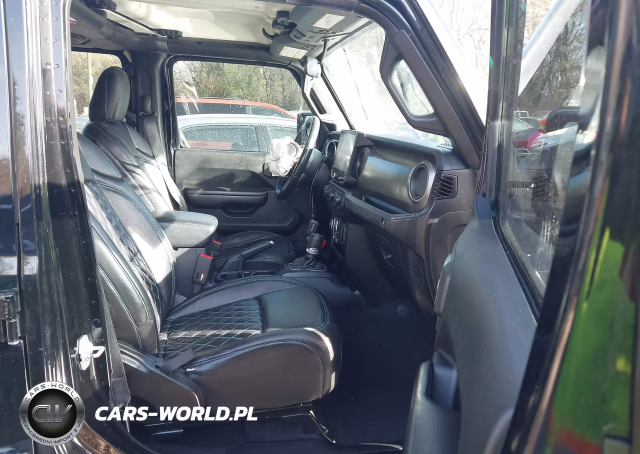 2020 Jeep Wrangler Unlimited Sport S 4X4 VIN:1C4HJXDN3LW269044 - 5