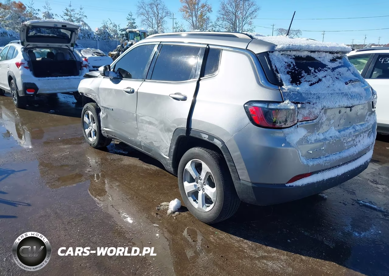 2021 Jeep Compass Latitude 4X4 VIN:3C4NJDBB4MT548018 - 3
