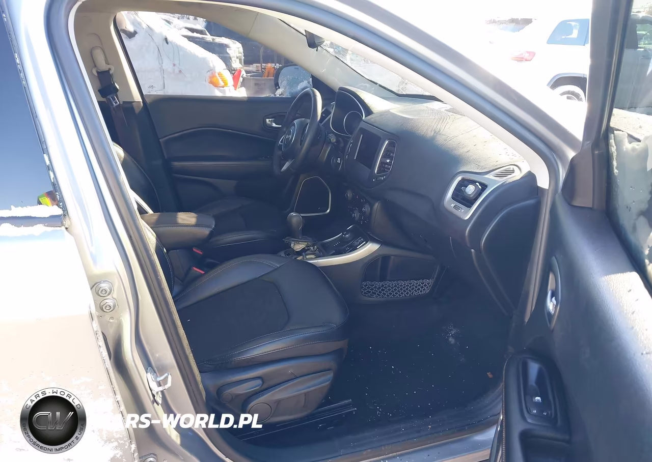 2021 Jeep Compass Latitude 4X4 VIN:3C4NJDBB4MT548018 - 5