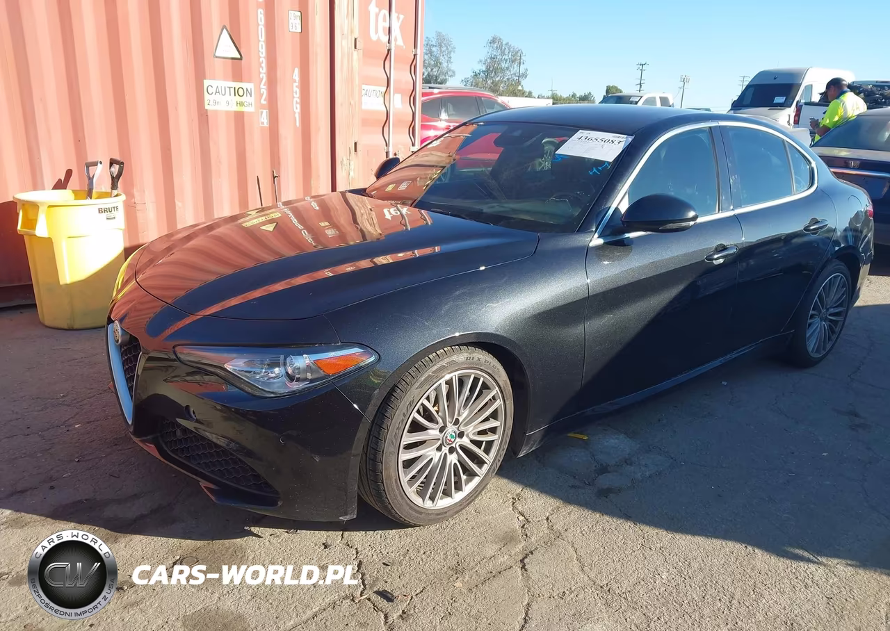2017 Alfa Romeo Giulia Ti Rwd VIN:ZARFAECN0H7528237 - 2