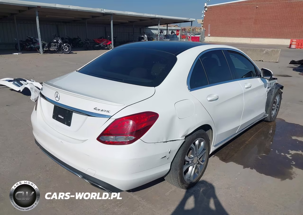 2016 Mercedes-Benz C 300 4Matic VIN:55SWF4KB5GU109384 - 4