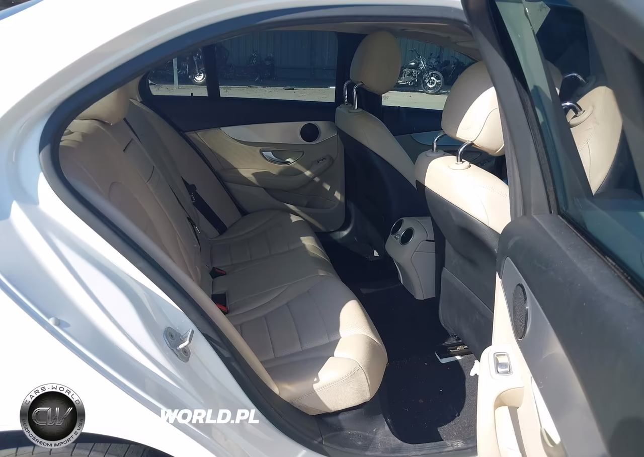 2016 Mercedes-Benz C 300 4Matic VIN:55SWF4KB5GU109384 - 8