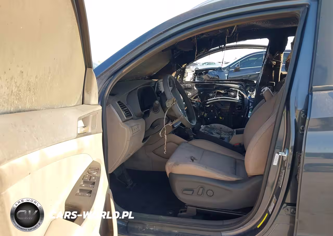 2021 Hyundai Tucson Value VIN:KM8J33A49MU323584 - 5