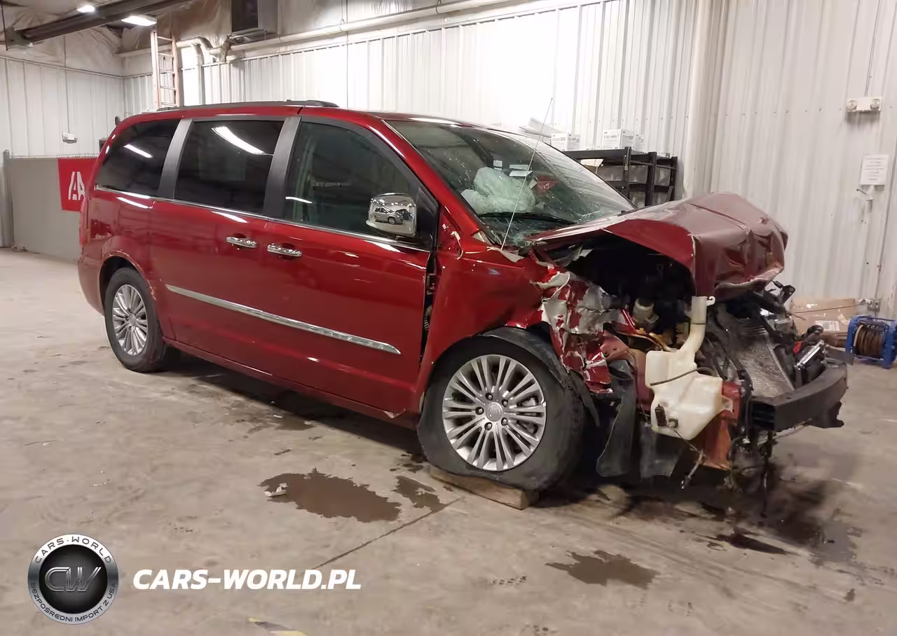 2016 Chrysler Town & Country Touring-L – zdjęcie 1 z 18