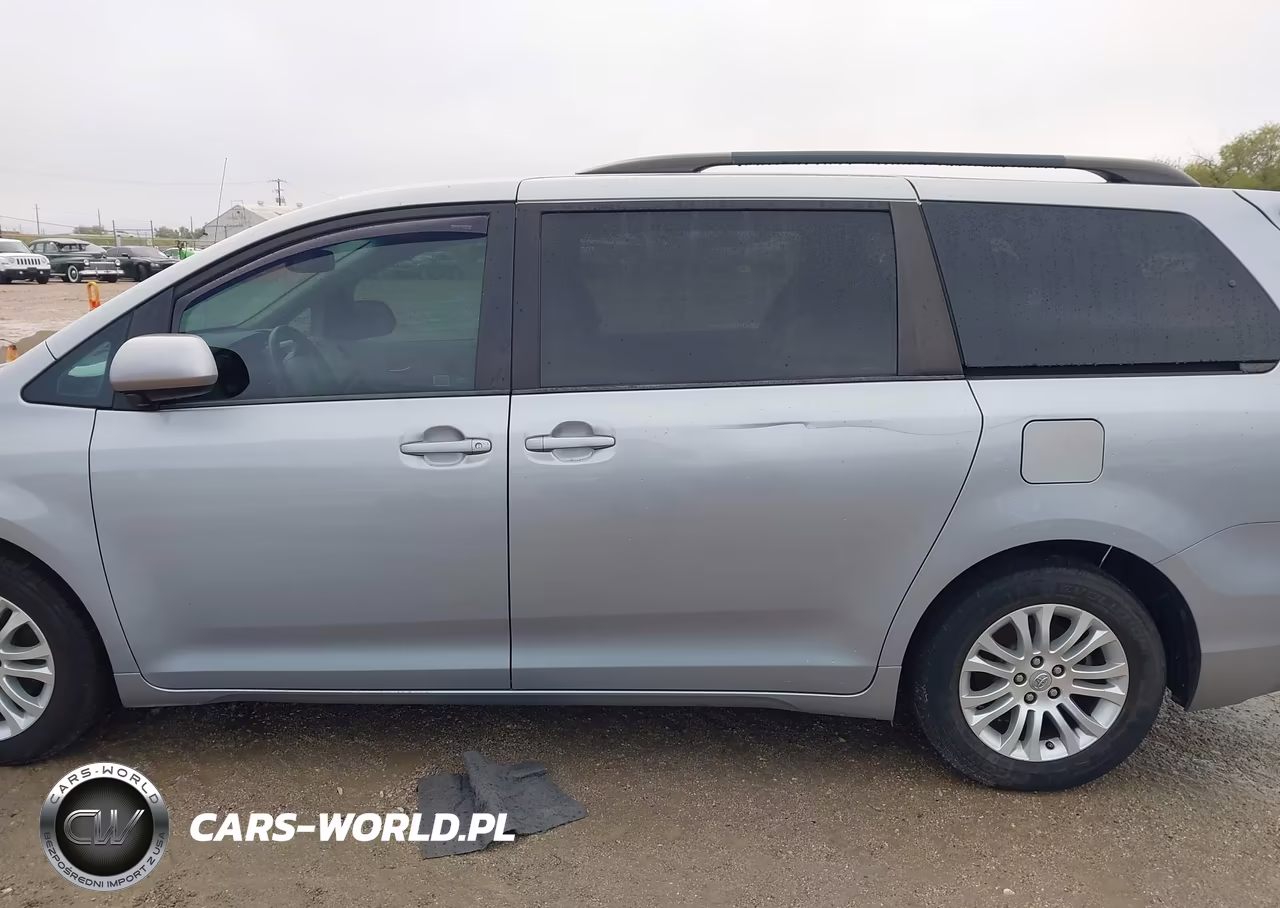 2014 Toyota Sienna Xle V6 8 Passenger VIN:5TDYK3DC4ES437877 - 14