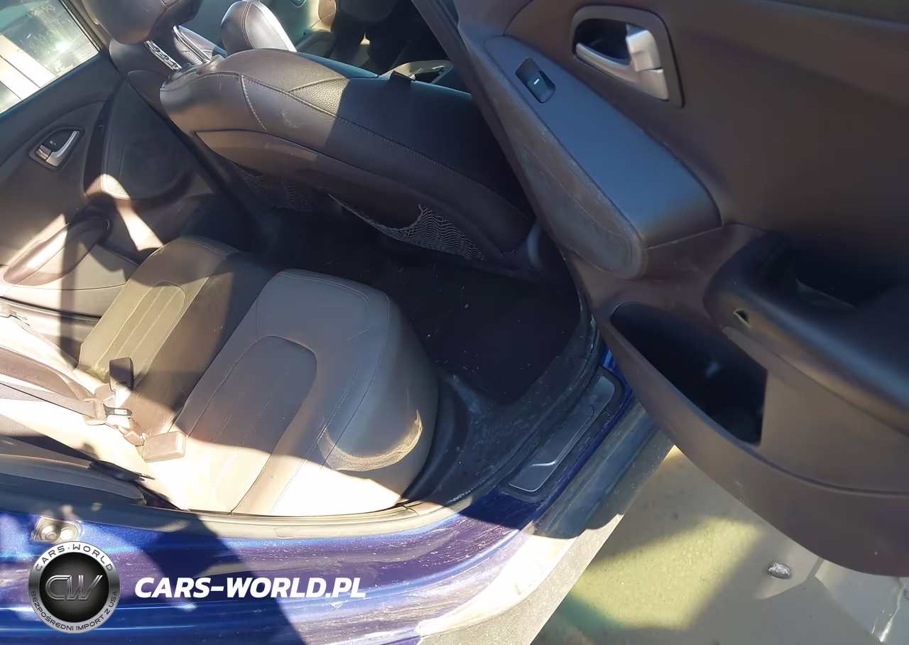 2013 Hyundai Tucson Limited VIN:KM8JU3AC4DU693460 - 8