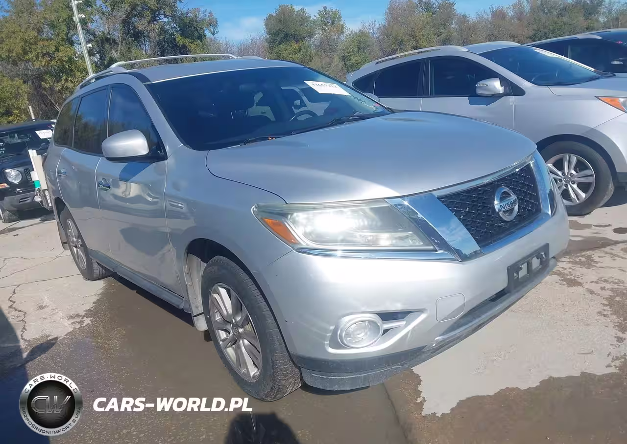 2013 Nissan Pathfinder Sv