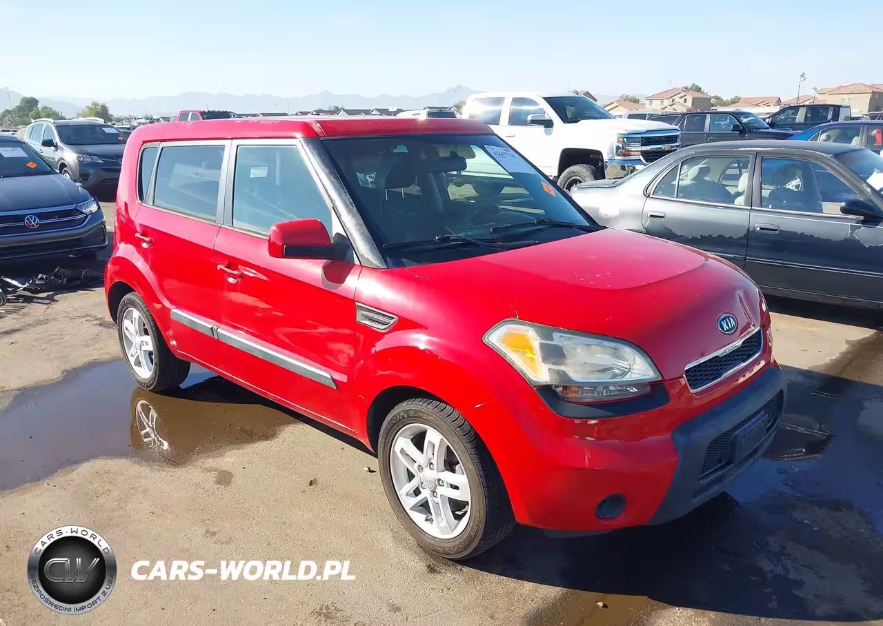 2011 Kia Soul +