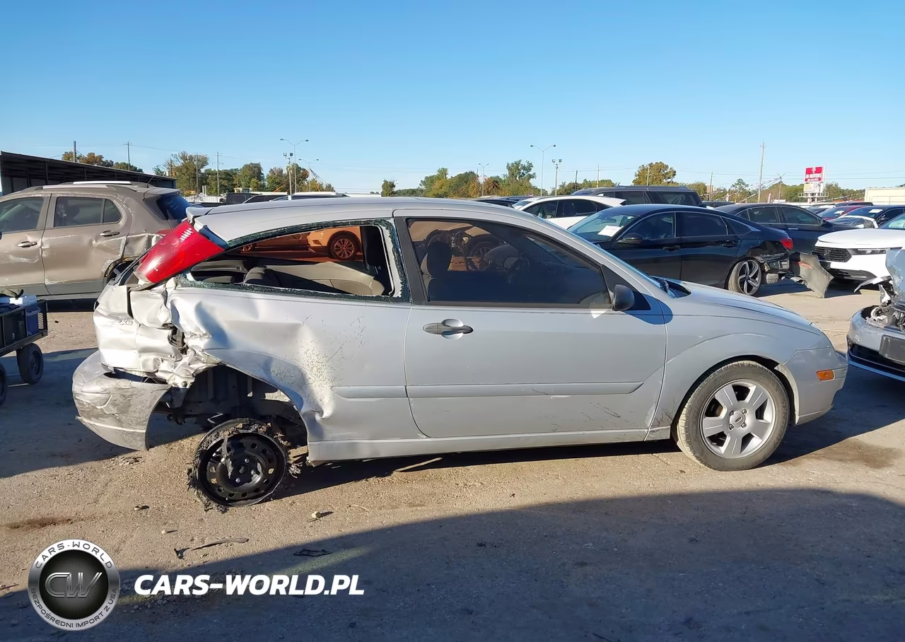 2005 Ford Focus Zx3 VIN:3FAHP31N35R146237 - 13