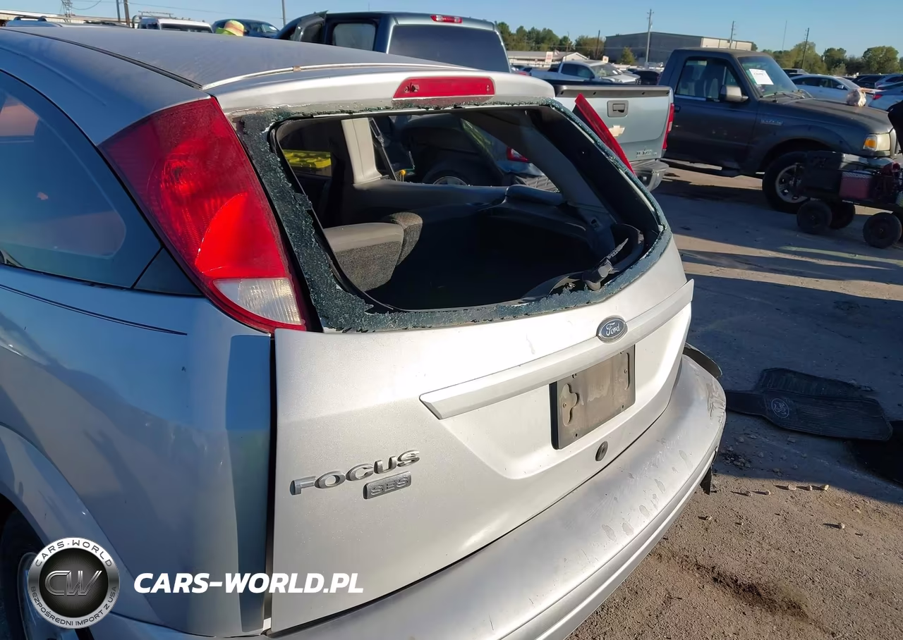 2005 Ford Focus Zx3 VIN:3FAHP31N35R146237 - 6