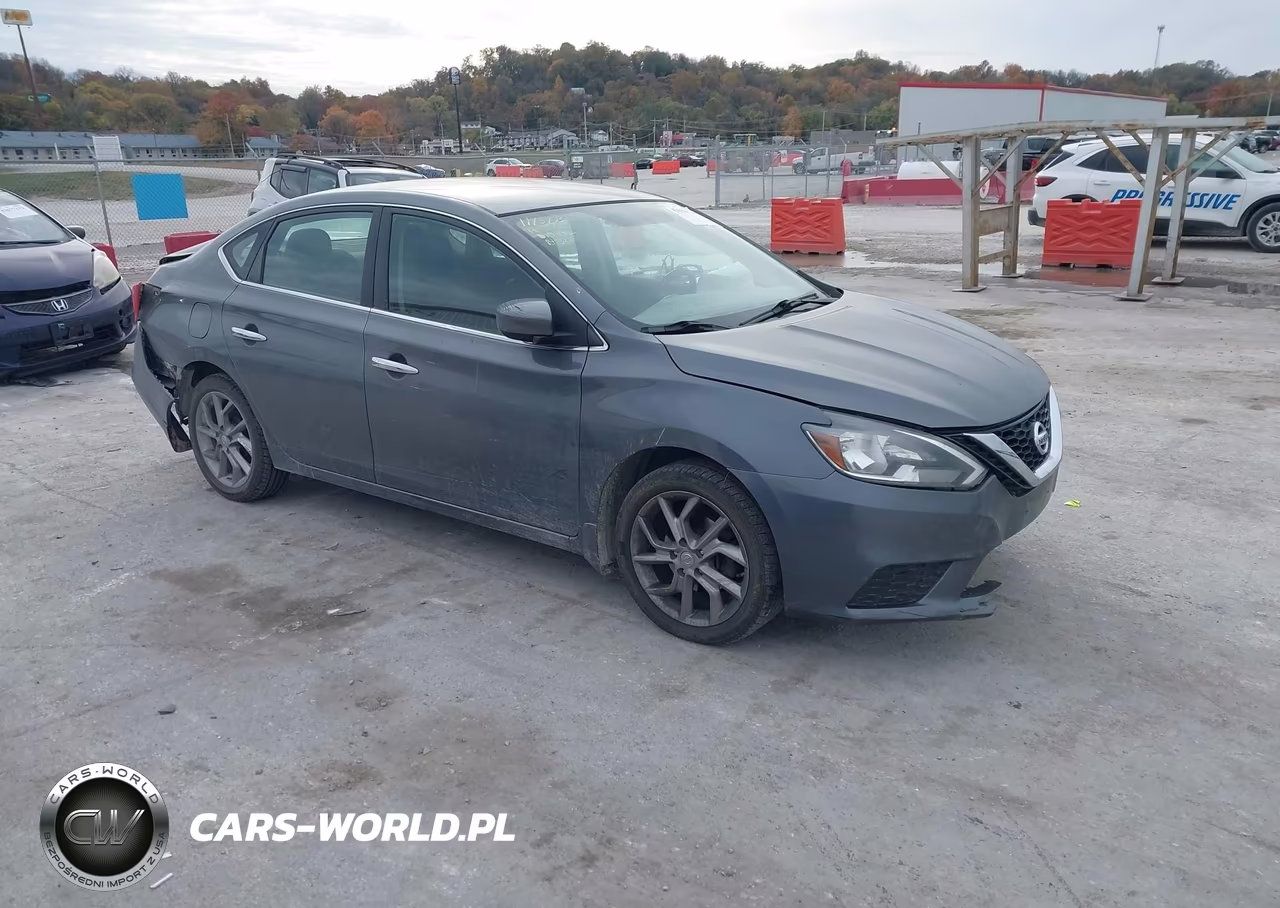 2017 Nissan Sentra S – zdjęcie 1 z 16