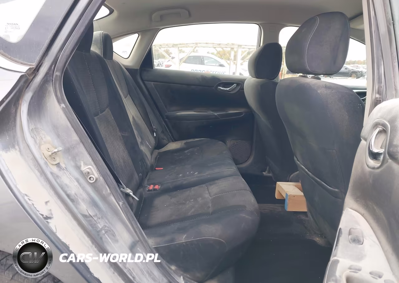 2017 Nissan Sentra S VIN:3N1AB7APXHY244679 - 8