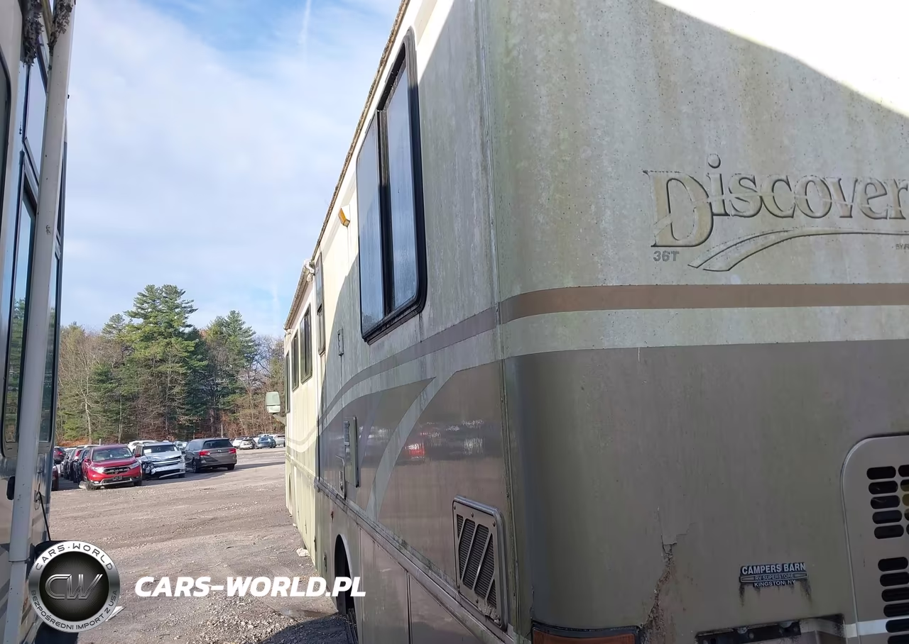 1999 Freightliner Chassis X Line Motor Home VIN:4UZ6XFBC8XCF20261 - 3