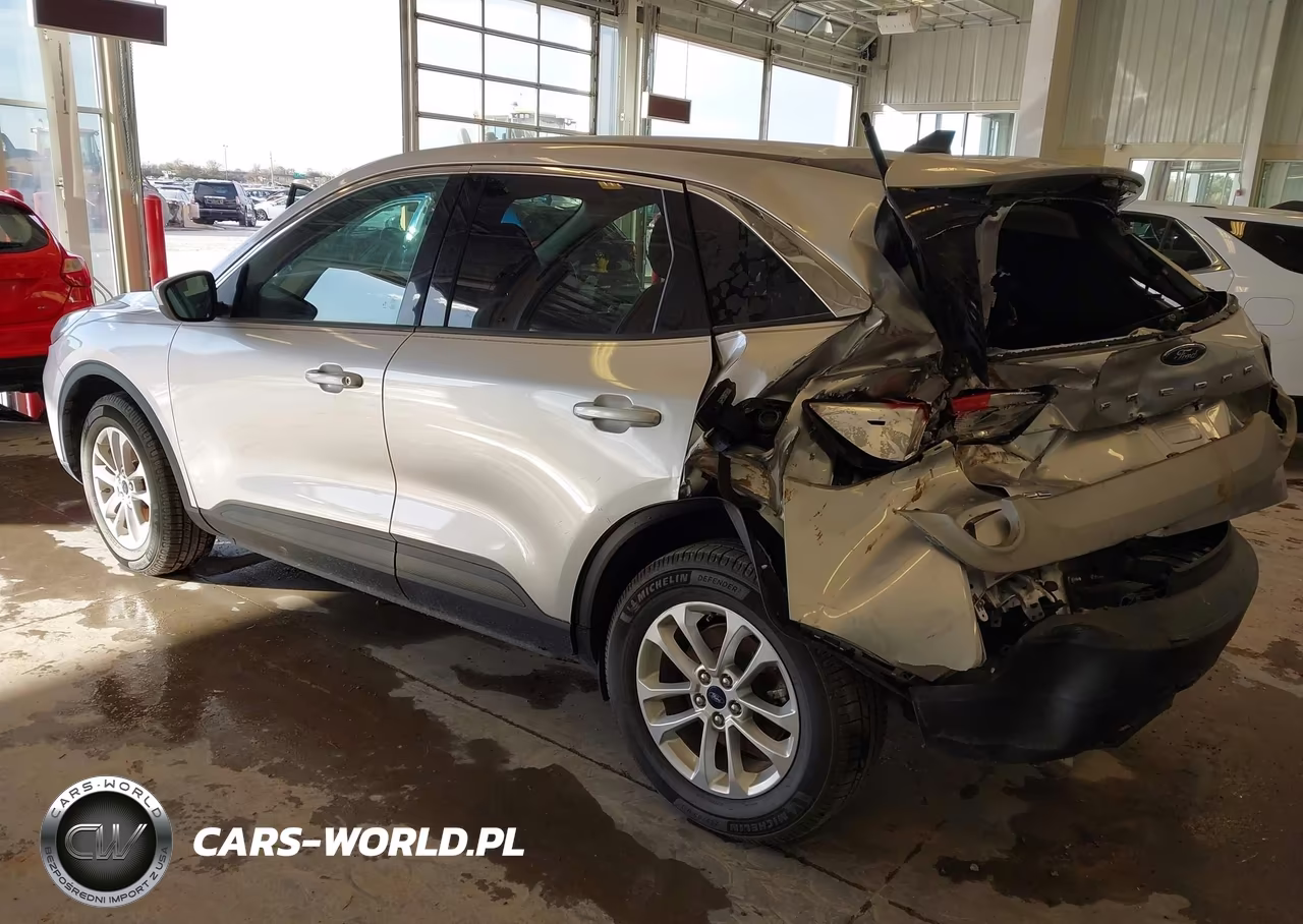 2020 Ford Escape Se VIN:1FMCU9G62LUB03638 - 3