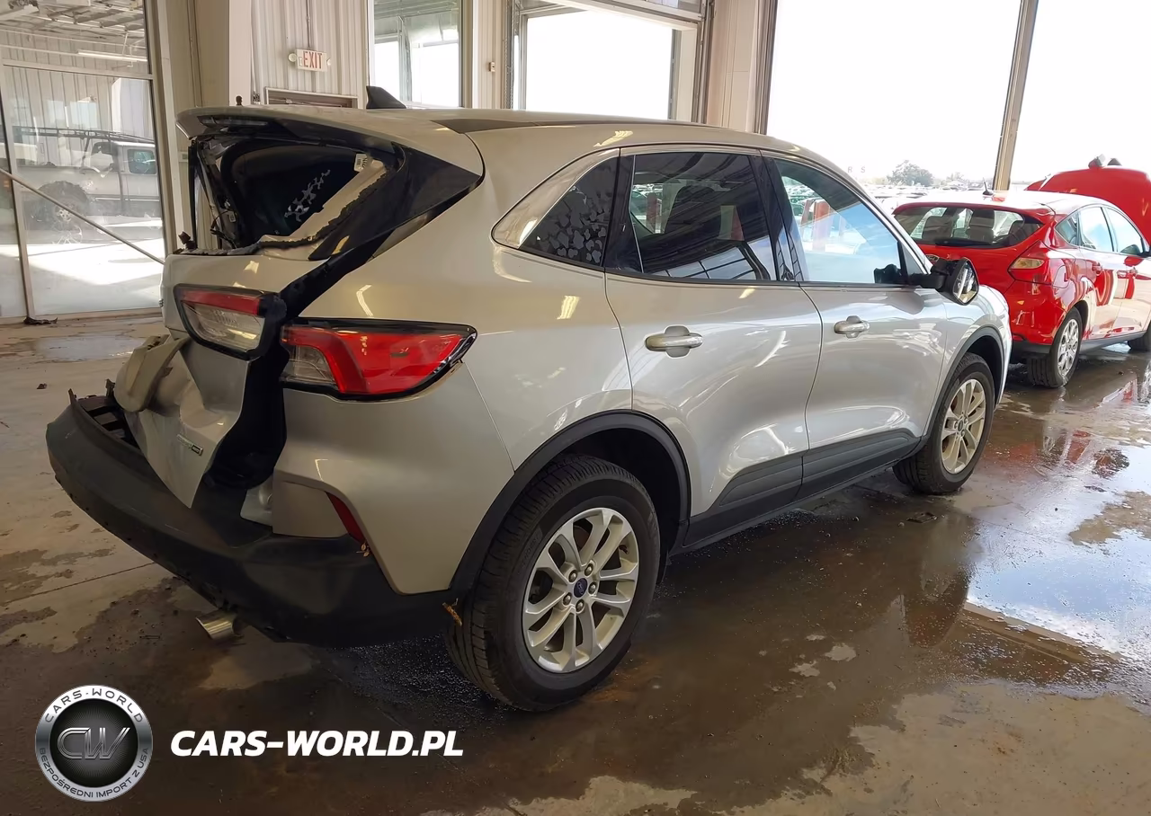 2020 Ford Escape Se VIN:1FMCU9G62LUB03638 - 4