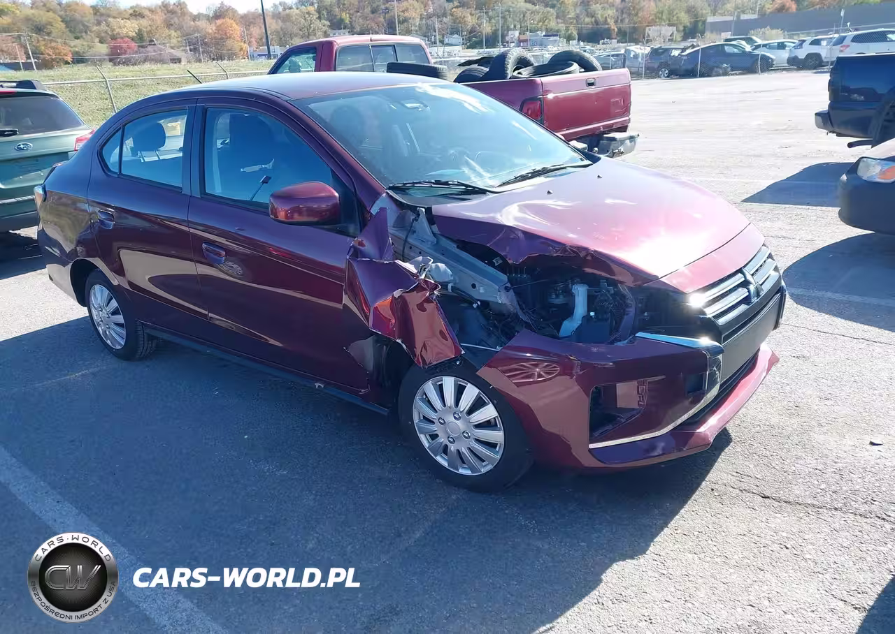 2024 Mitsubishi Mirage G4 Black Edition-Es-Le