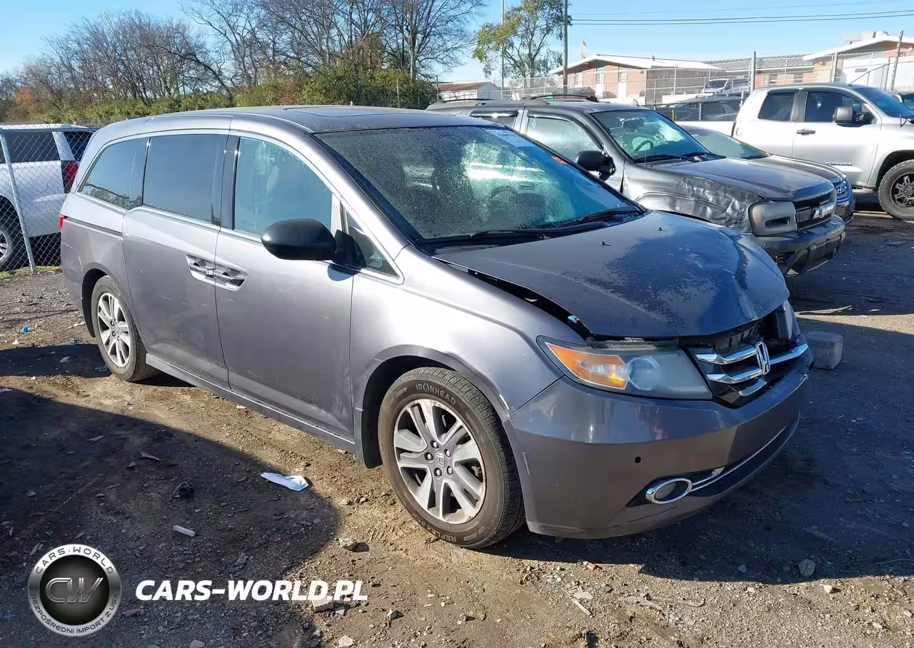 2015 Honda Odyssey Touring-Touring Elite