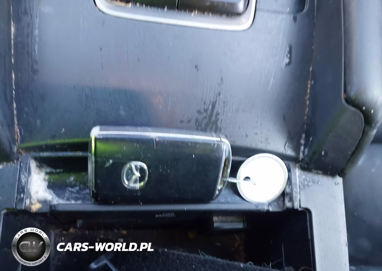 2020 Mazda Mazda3 Select Package VIN:3MZBPBCM9LM130632 - 11