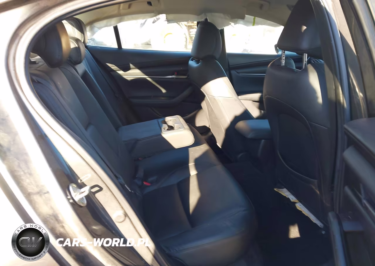 2020 Mazda Mazda3 Select Package VIN:3MZBPBCM9LM130632 - 8