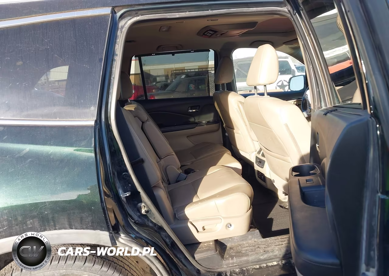 2017 Honda Pilot Touring VIN:5FNYF5H99HB034243 - 8