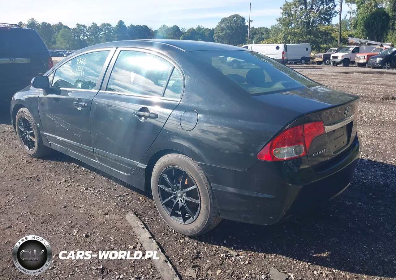 2010 Honda Civic Lx VIN:2HGFA1F5XAH328430 - 3