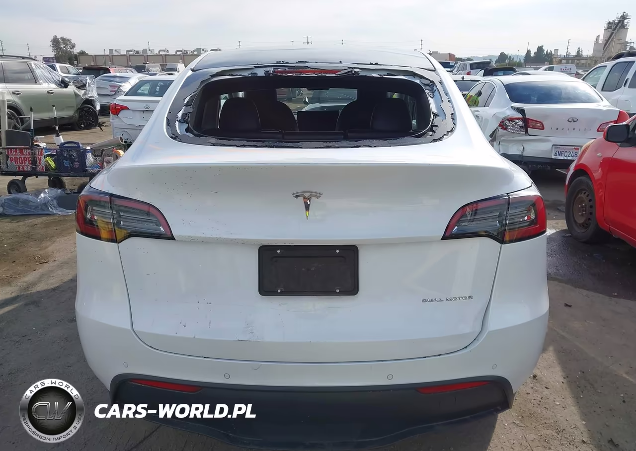 2021 Tesla Model Y Long Range Dual Motor All-Wheel Drive VIN:5YJYGDEE0MF161210 - 16