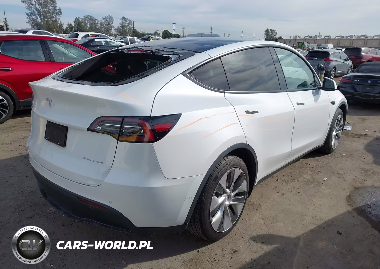 2021 Tesla Model Y Long Range Dual Motor All-Wheel Drive VIN:5YJYGDEE0MF161210 - 4