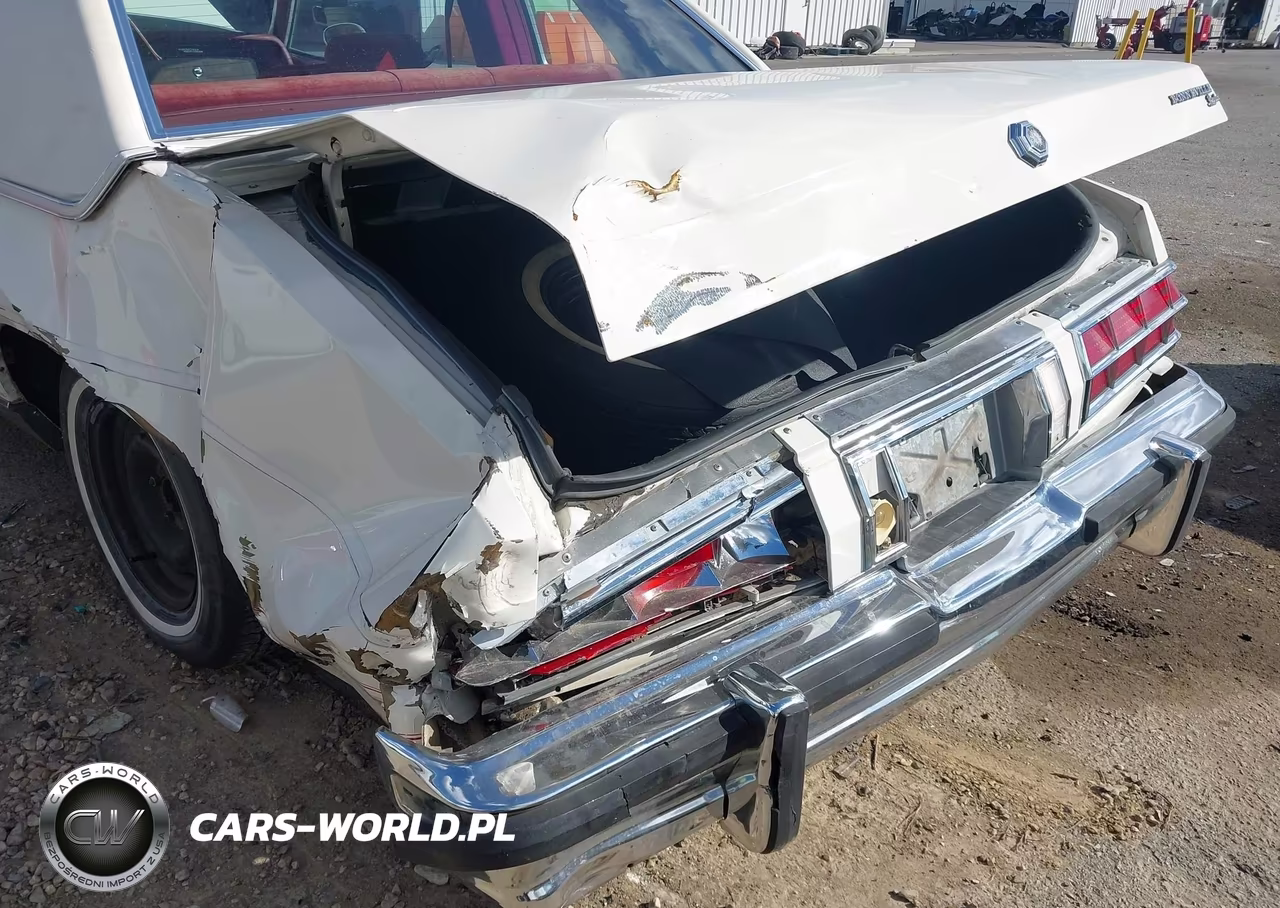 1978 Pontiac Bonneville VIN:2Q37Z8P214641 - 6