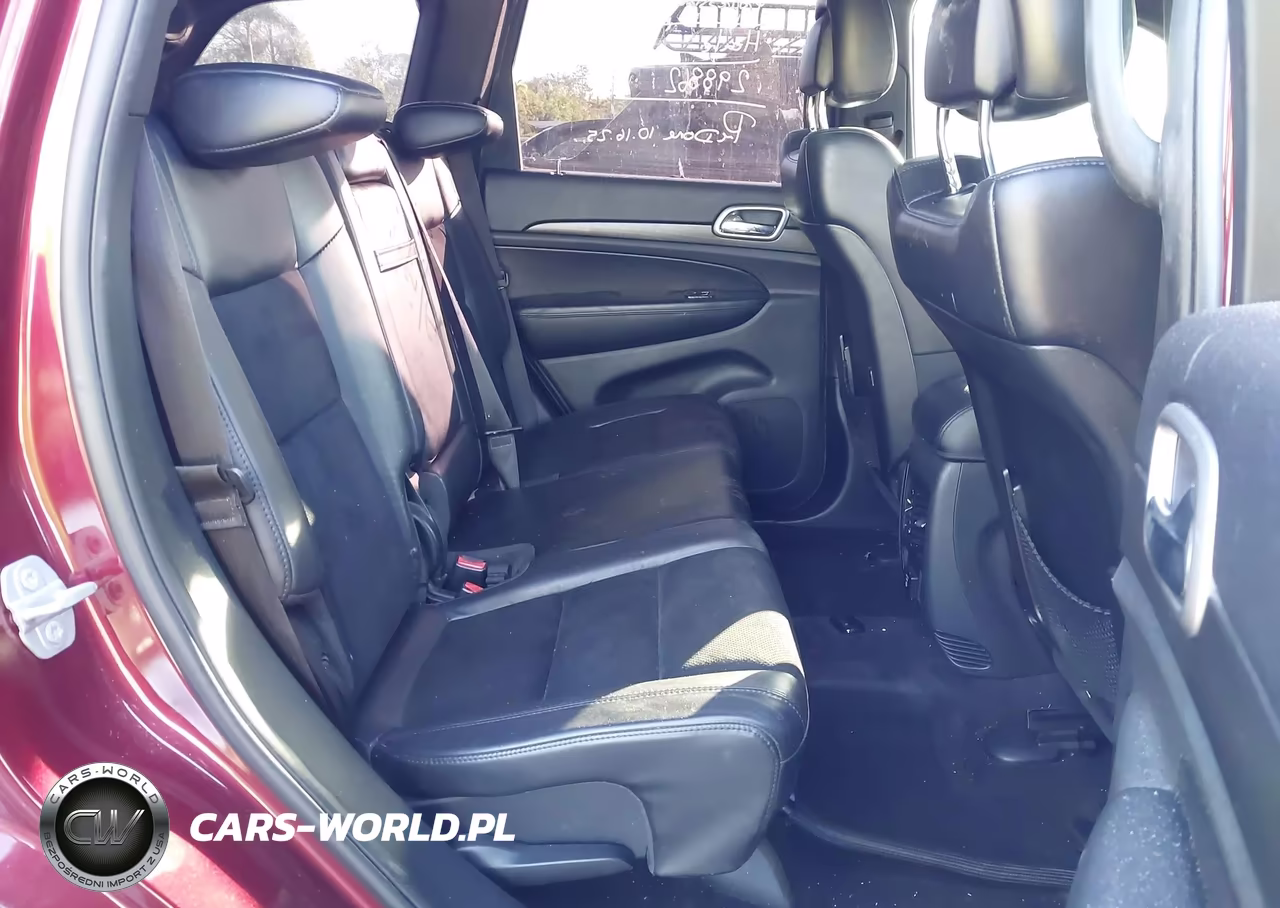 2018 Jeep Grand Cherokee Altitude 4X2 VIN:1C4RJEAG3JC339039 - 8