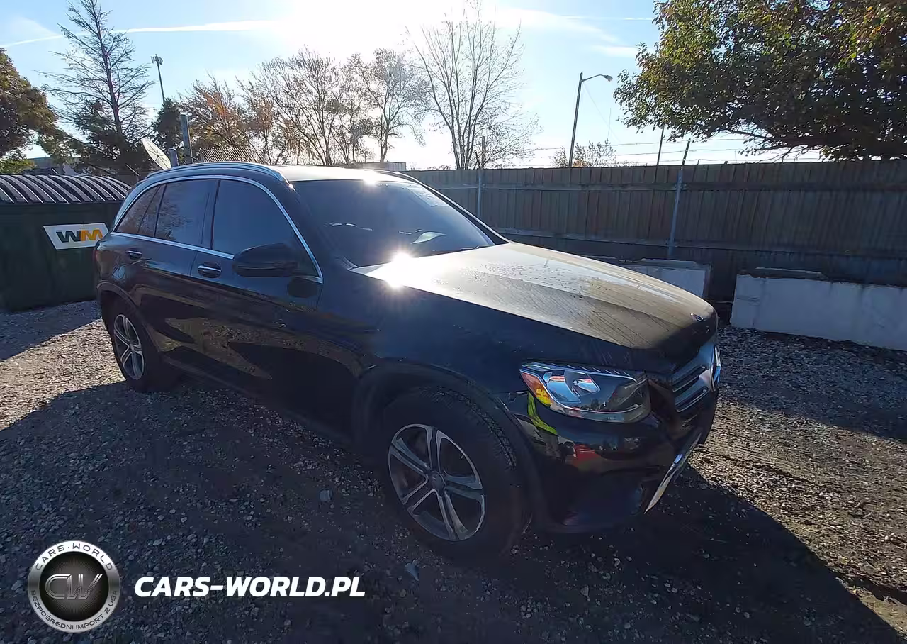 MERCEDES-BENZ GLC 300 4M