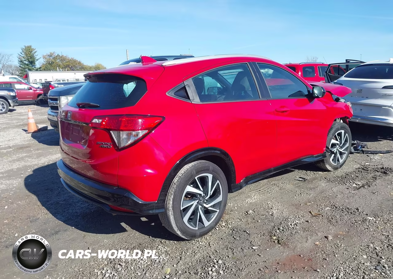 2019 Honda Hr-V Sport VIN:3CZRU6H15KG728448 - 4