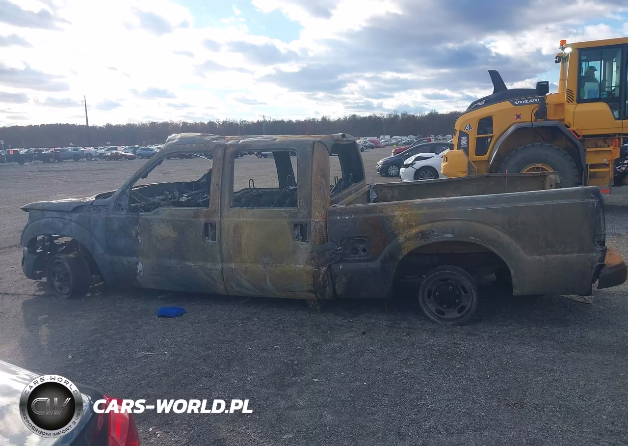 2011 Ford F-250 Xl VIN:1FT7W2B6XBEC30984 - 13