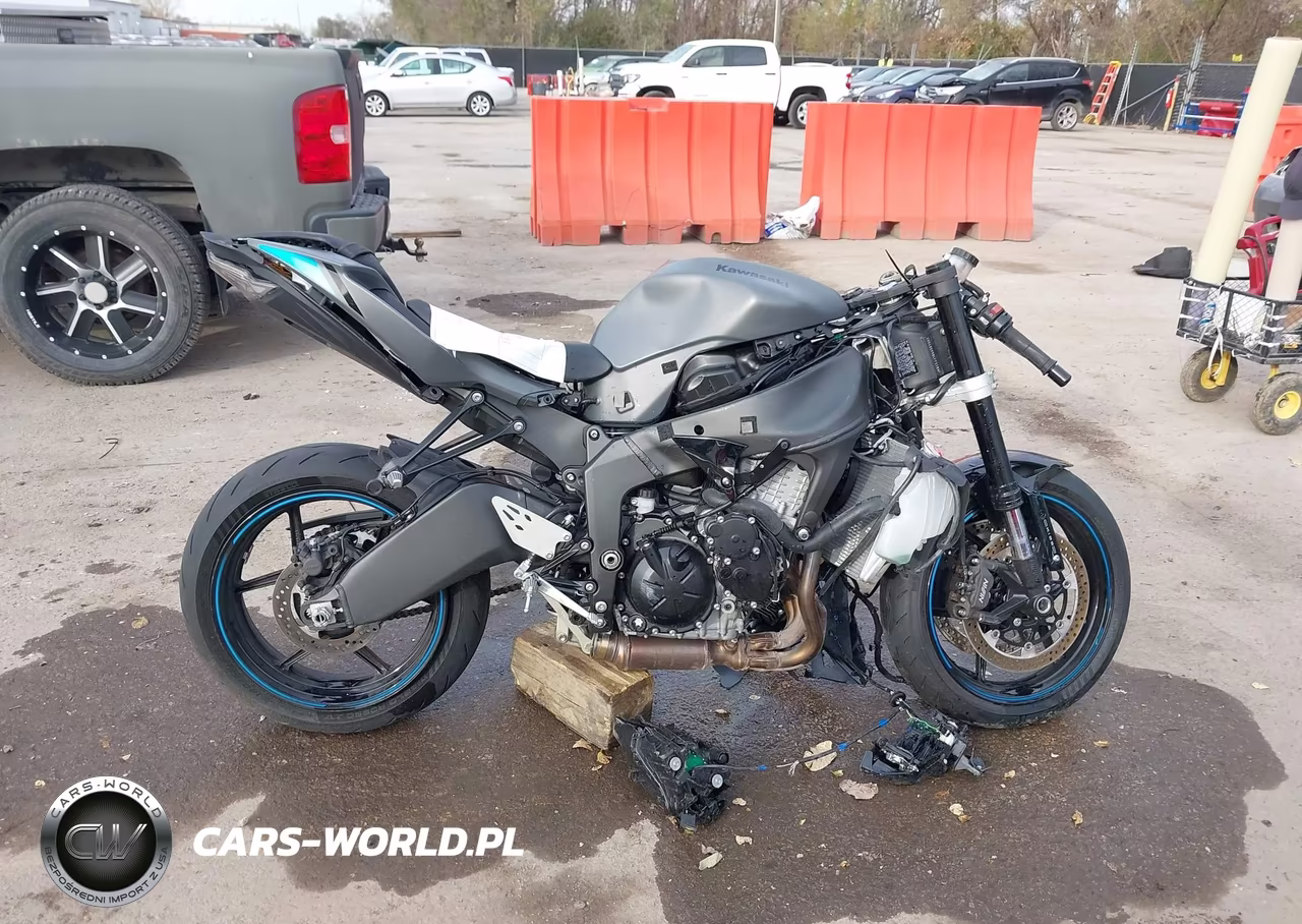 2025 Kawasaki Zx636 K VIN:JKBZXJJ18SA027062 - 4