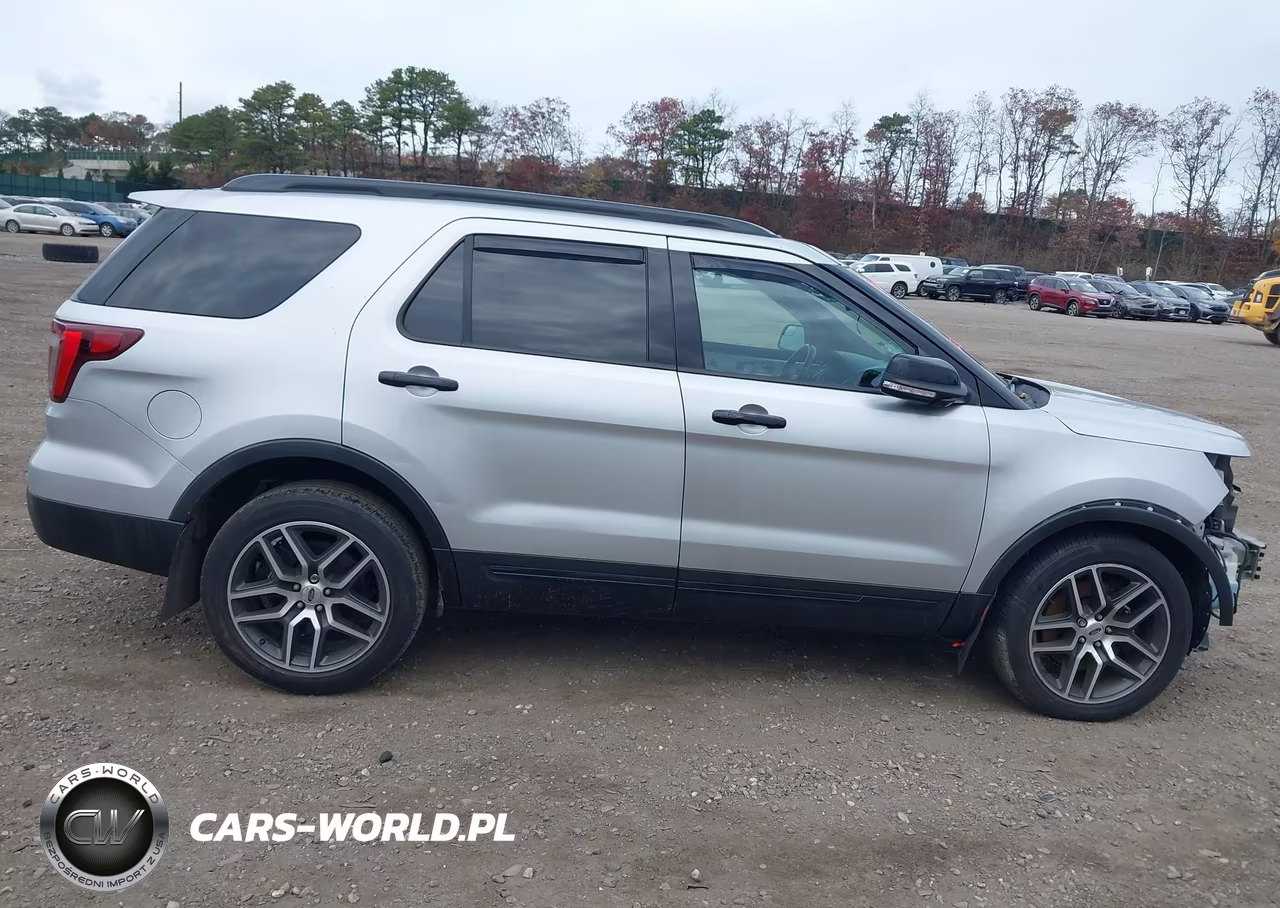 2017 Ford Explorer Sport VIN:1FM5K8GT9HGC08259 - 12
