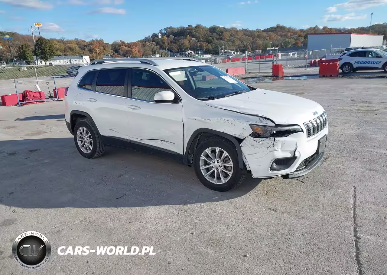 2019 Jeep Cherokee Latitude Fwd