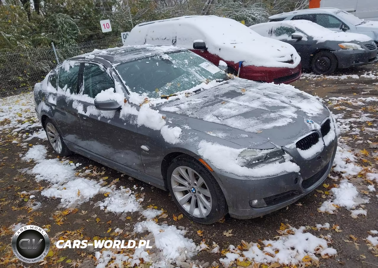 2011 BMW 328I xDrive – zdjęcie 1 z 12