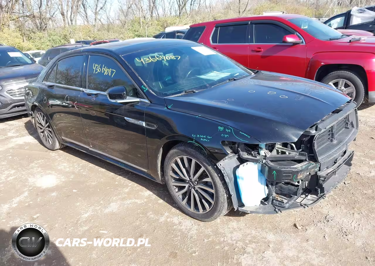 2018 Lincoln Continental Select