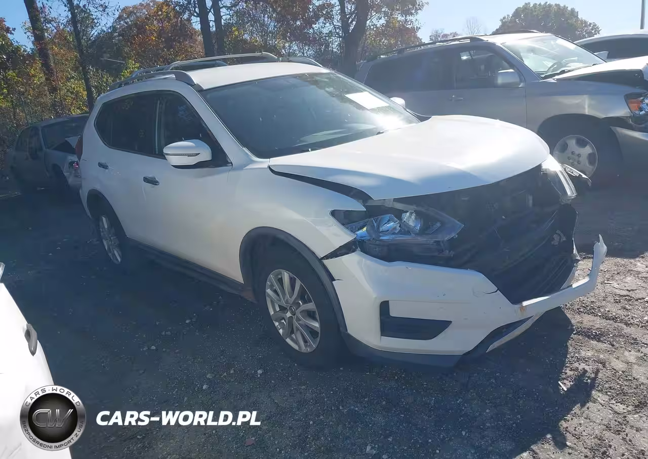 2018 Nissan Rogue Sv