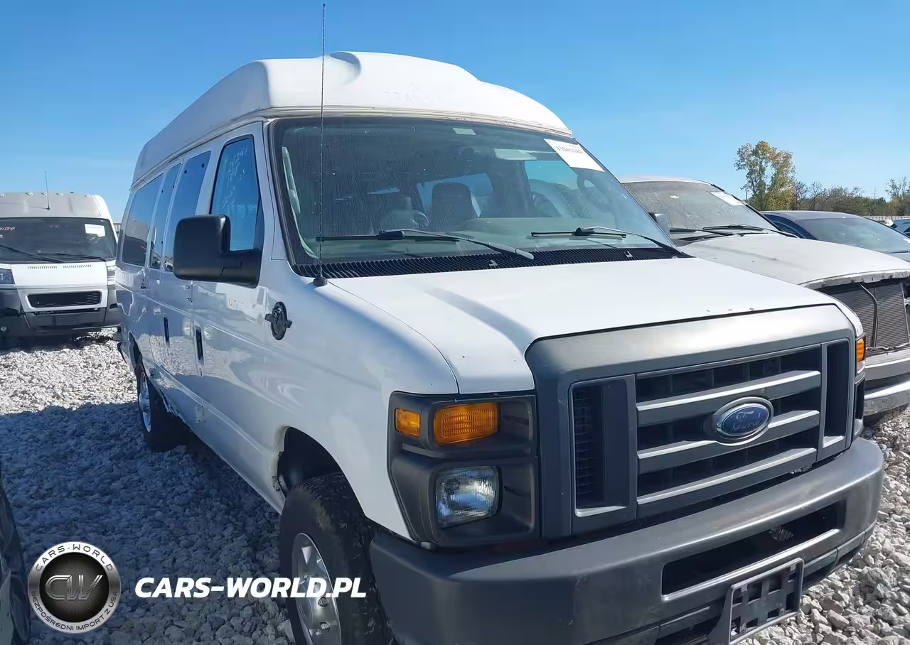 2010 Ford E-350 Super Duty Commercial-Recreational