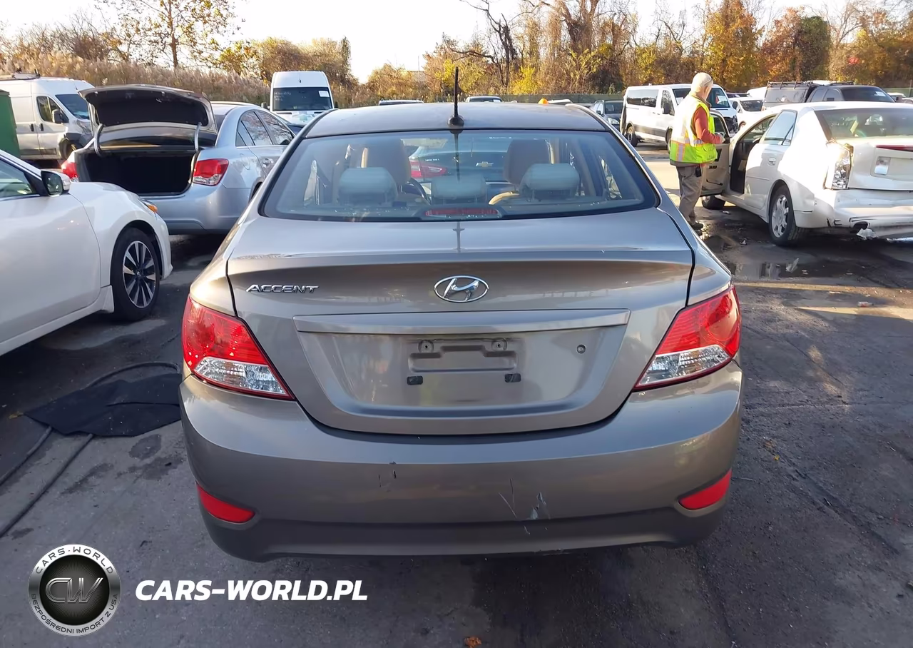 2014 Hyundai Accent Gls VIN:KMHCT4AE6EU631627 - 16