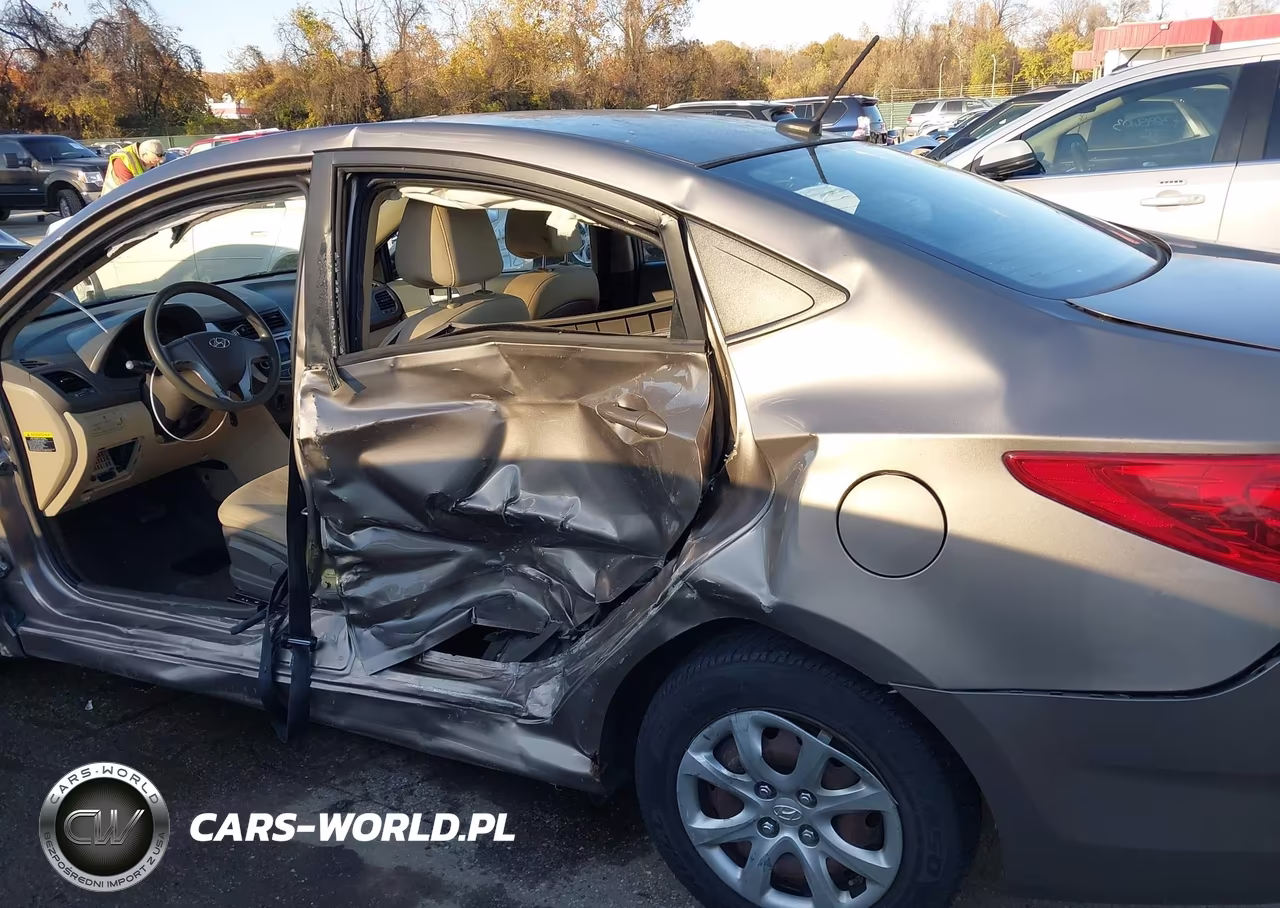 2014 Hyundai Accent Gls VIN:KMHCT4AE6EU631627 - 6