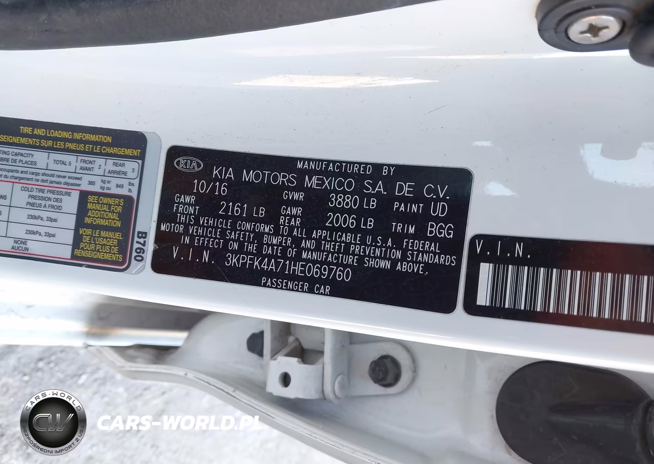 2017 Kia Forte Lx VIN:3KPFK4A71HE069760 - 9