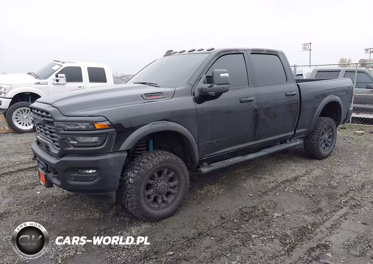 2025 Ram 2500 Tradesman 4X4 6'4 Box VIN:3C6TR5CJ9SG537993 - 2