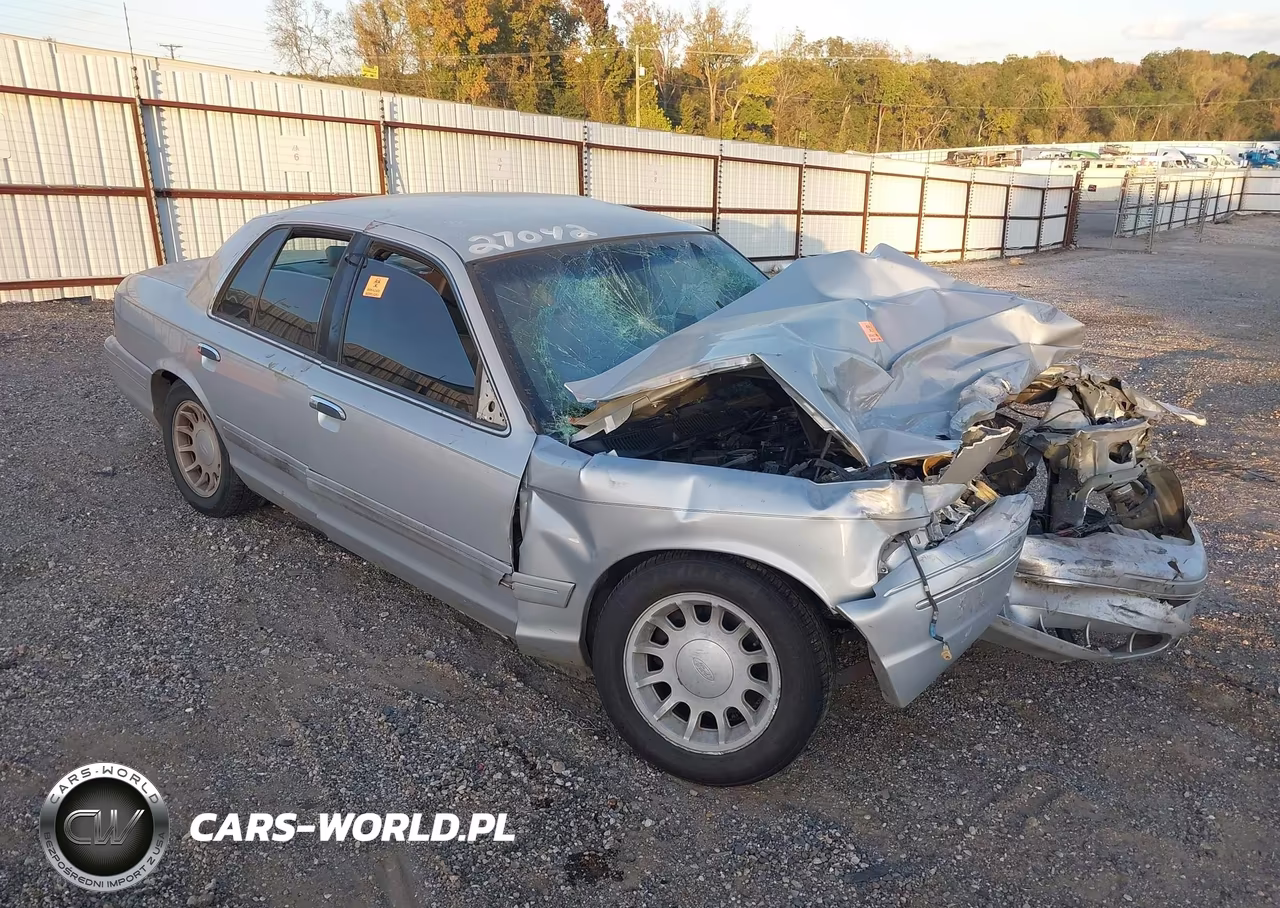 2001 Ford Crown Victoria Lx