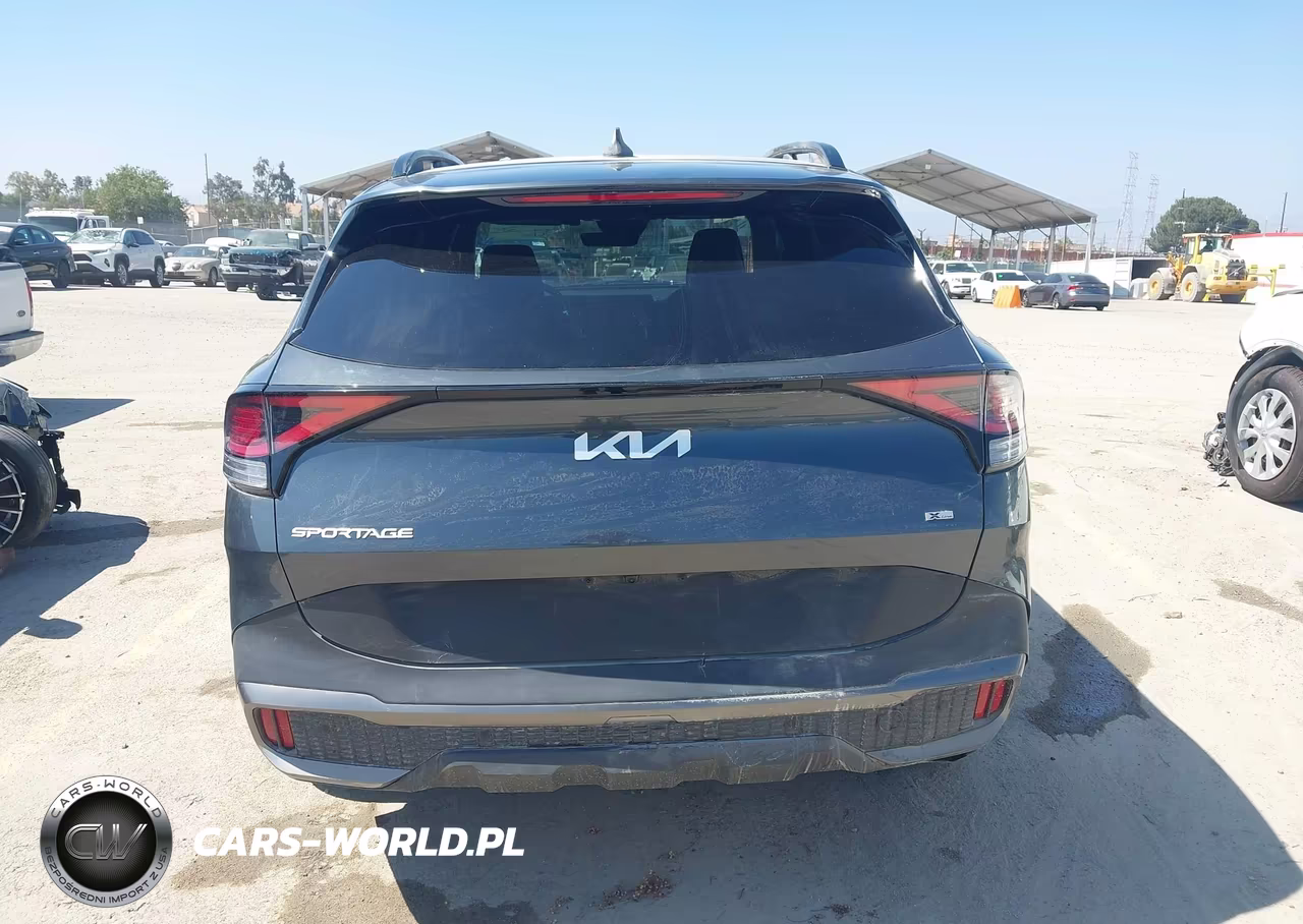 2024 Kia Sportage Plug-In Hybrid X-Line VIN:KNDPYDDH3R7163177 - 16